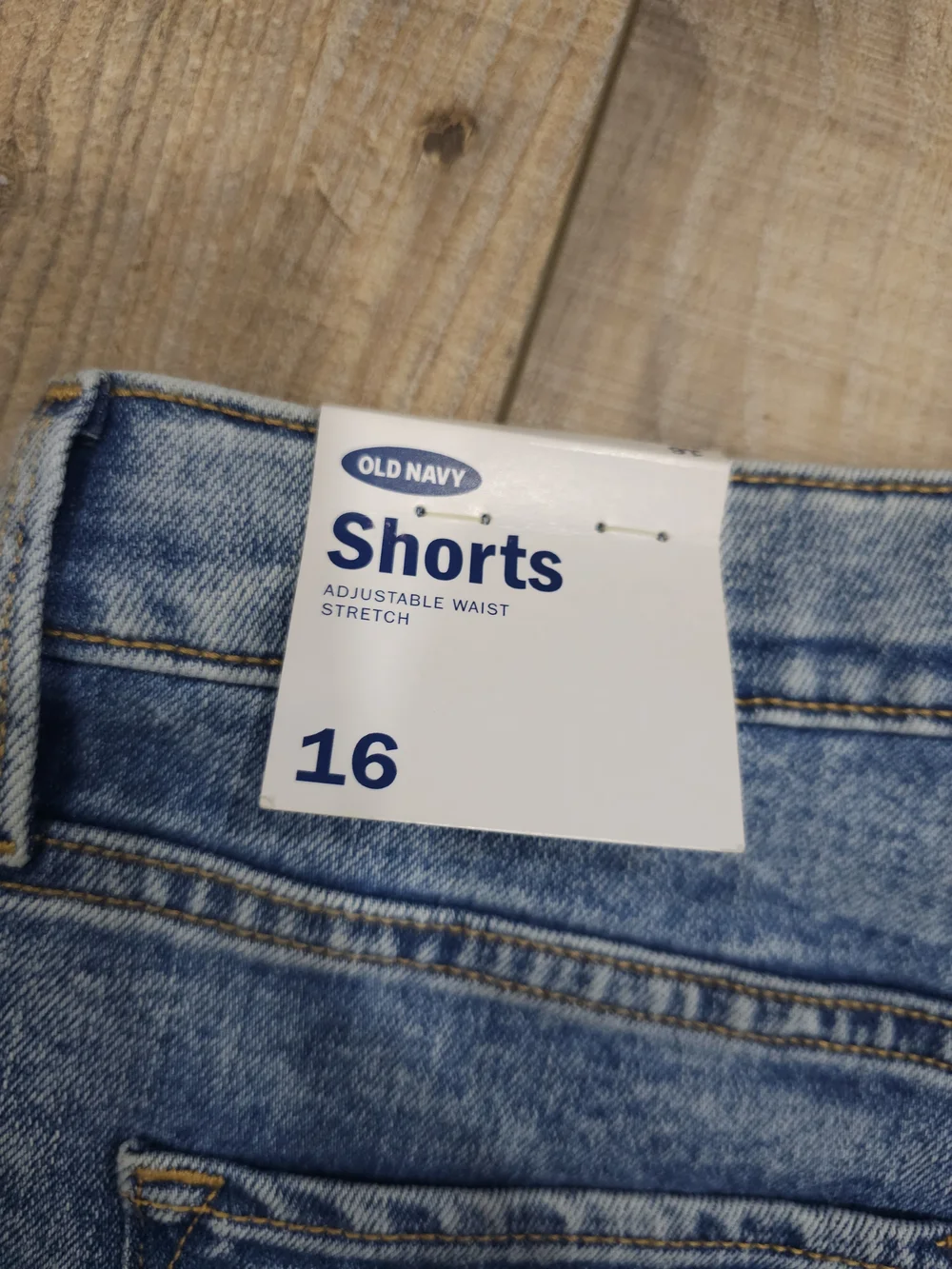 NWT Girls 16 Old Navy Mid Length Stretch Denim Shorts Adjustable Waist